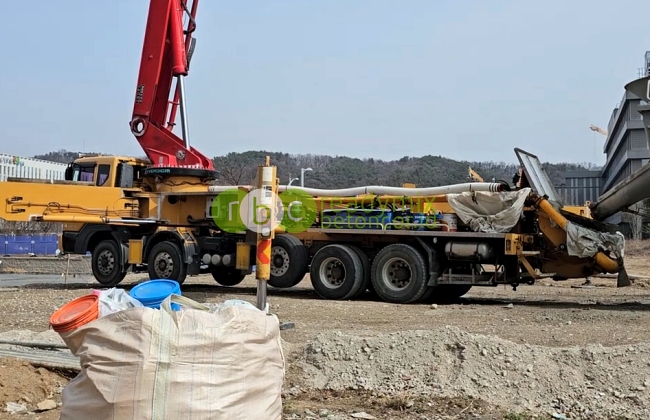 Jasa Penyewaan Concrete Pump di Babakan Madang Kab Bogor