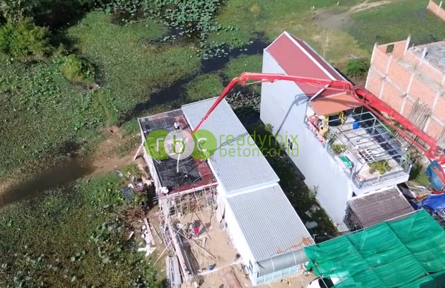 Jasa Penyewaan Concrete Pump di Jakarta Selatan