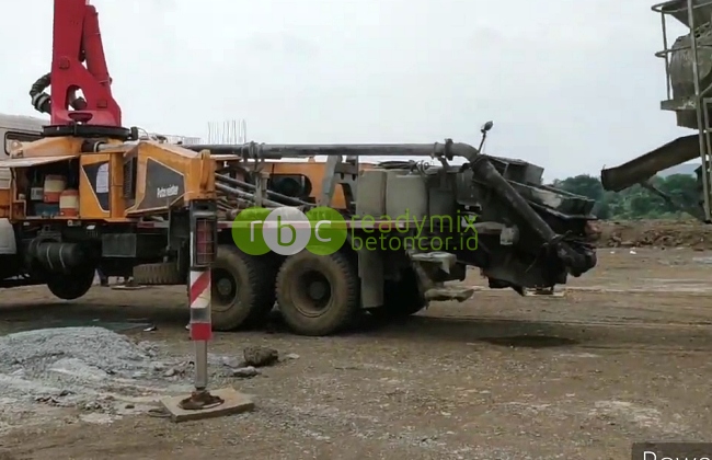 Jasa Penyewaan Concrete Pump di Cibodas Kota Tangerang